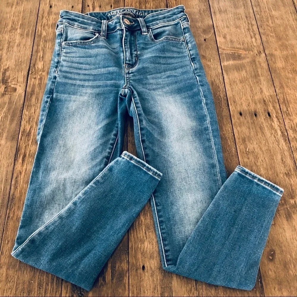 AE Next Level Hi Rise Jeggings Jean Medium Wash 2S
